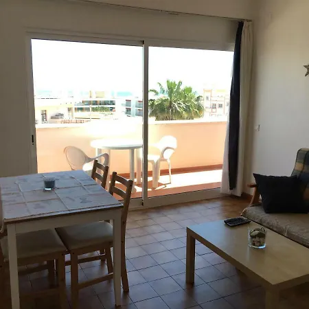 בית נופש Vila Praia Apartment אלבופיירה
